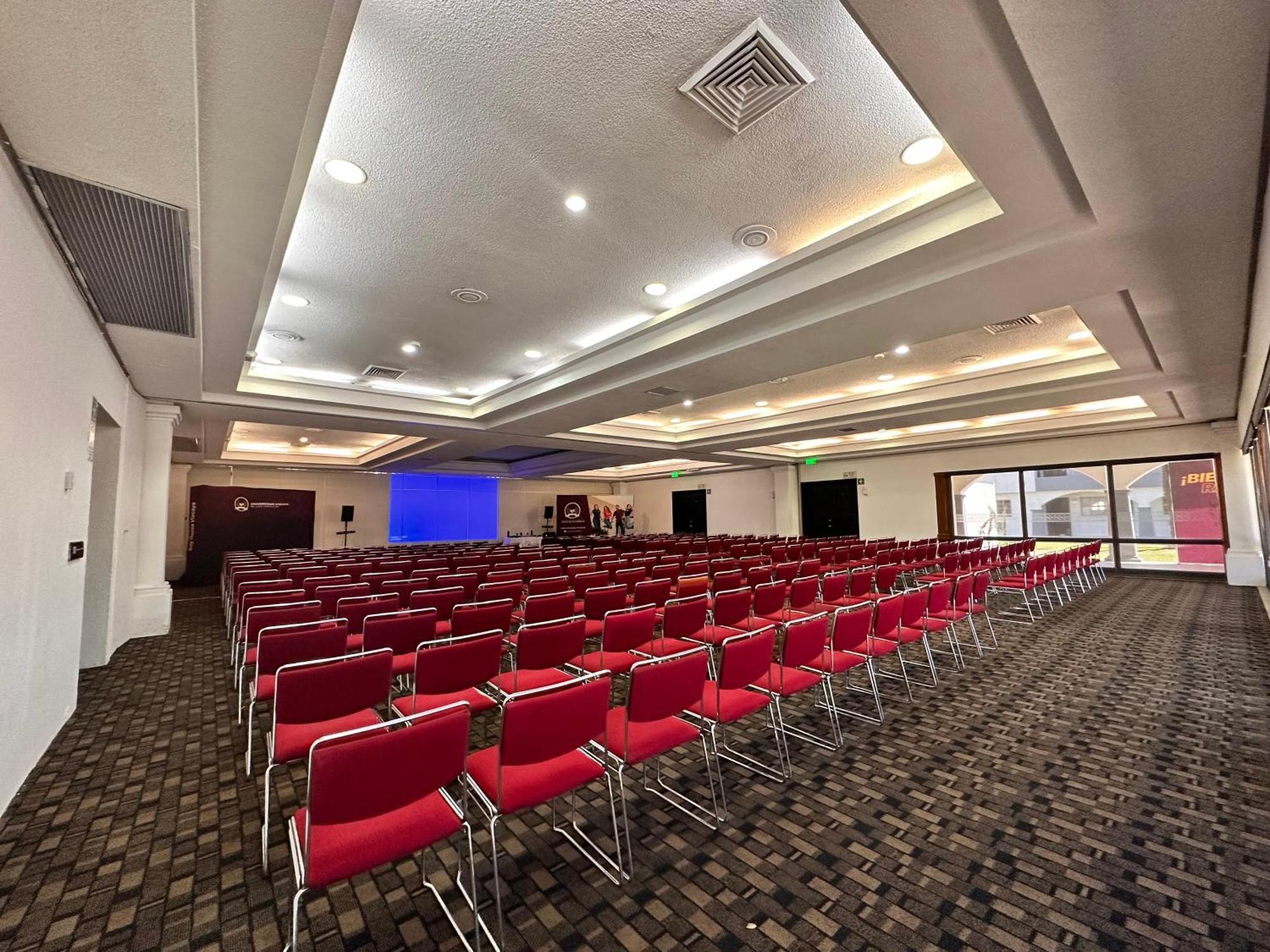 Hotel Inhouse Obregon à Ciudad Obregón Extérieur photo