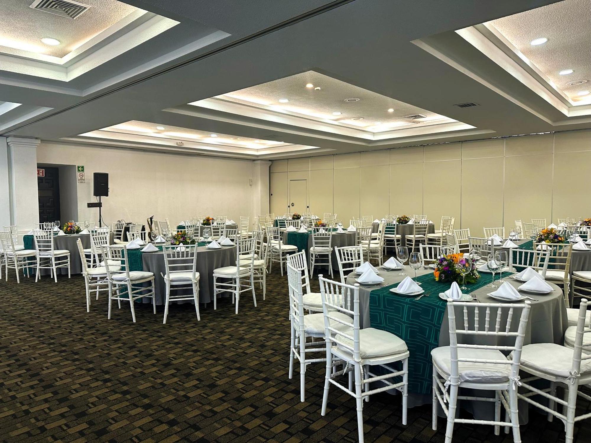 Hotel Inhouse Obregon à Ciudad Obregón Extérieur photo