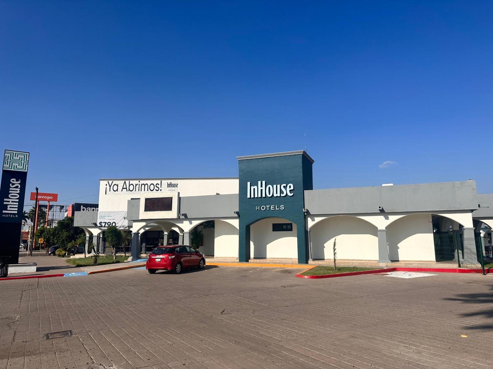 Hotel Inhouse Obregon à Ciudad Obregón Extérieur photo